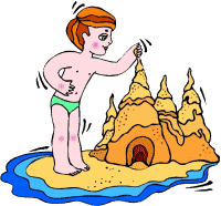 Un petit enfant avec un chateau de sable sur la plage