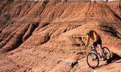 sportif avec grand soleil