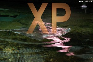 Image eau lac avec petite vague et XP