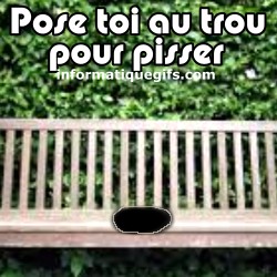 Un banc avec un trou noir