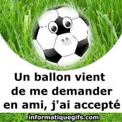 Humour foot ballon et herbe du stade