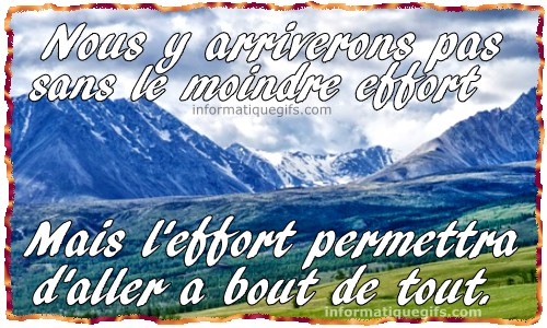 un paysage avec montagne et espace vert