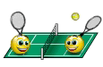 Deux smileys qui jouent au tennis